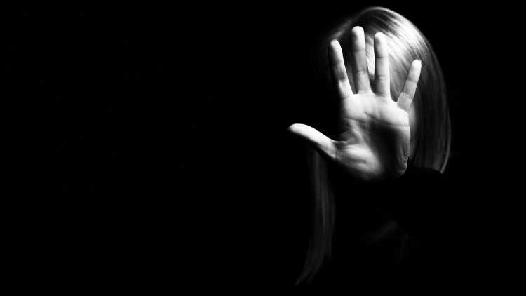 Papa: denunciare violenza donne senza paura