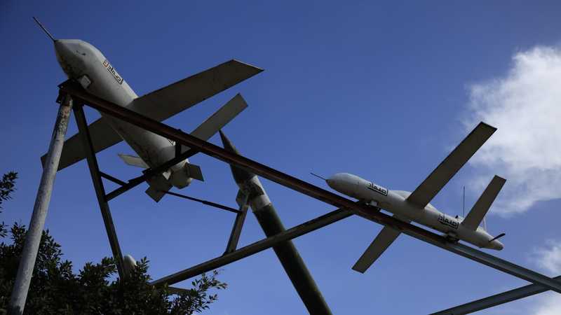 Attacco Iran: Khamenei ucciso, Teheran risponde