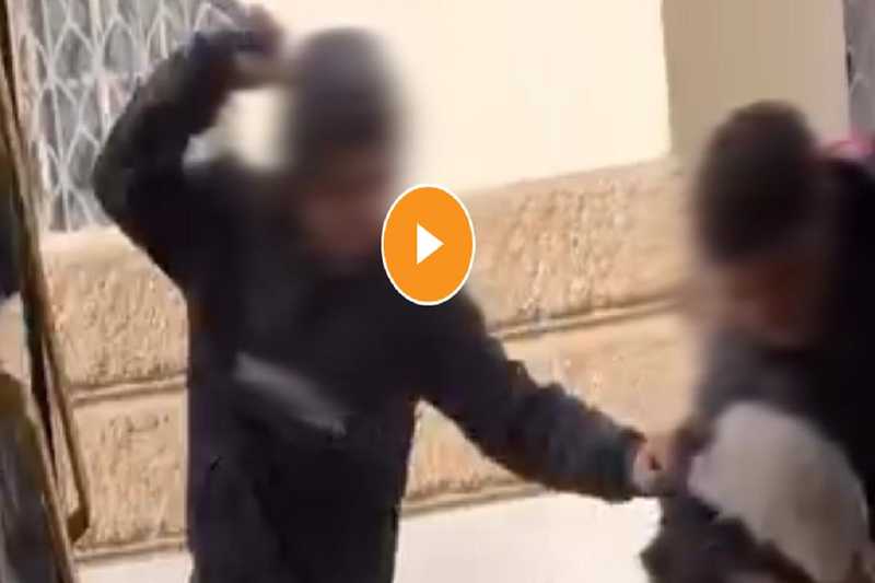 Aggressione donna bus Alessandria: minorenni a cinghiate