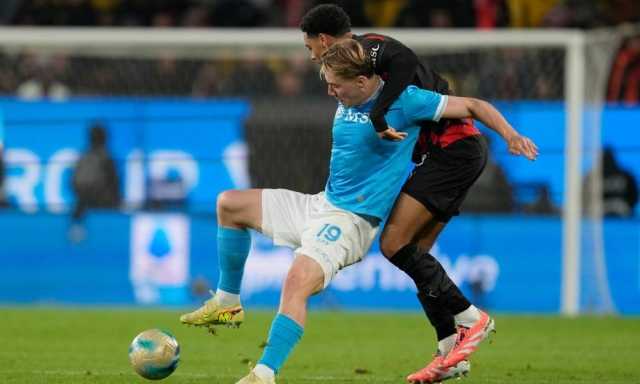 Napoli-Milan: De Winter in campo, Hojlund in panchina
