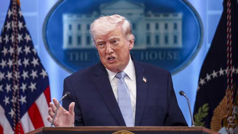 Trump minaccia l'Iran: "Potremmo cancellarvi"